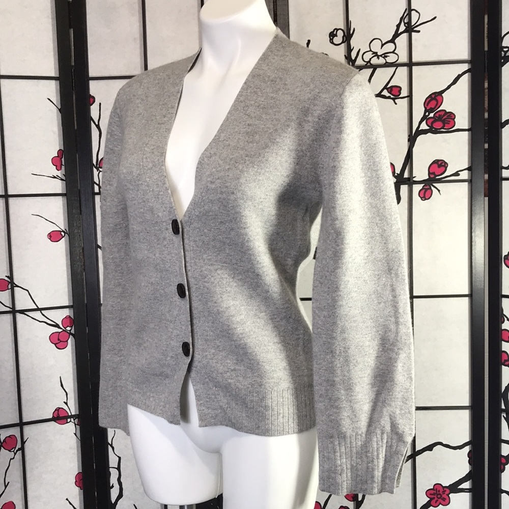 🐲💙  Maeve by Anthropologie Cashmere Collection Essa Grey Button Down Cardigan - Picture 13 of 15